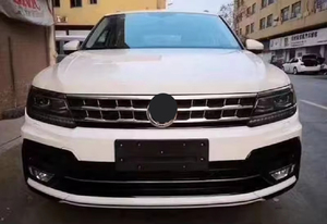 Kit carrozzeria R-LINE modificato <span class=keywords><strong>Tiguan</strong></span> per auto di fabbrica <span class=keywords><strong>Tiguan</strong></span> kit diffusore per paraurti anteriore per Volkswagen VW <span class=keywords><strong>Tiguan</strong></span> 2018 2019 <span class=keywords><strong>2020</strong></span> - Product Image 4