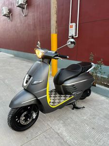 Peugeot <span class=keywords><strong>Django</strong></span> 150 Scooter Retrò a Benzina, Motore EFI 4 Valvole Raffreddato ad Acqua, ABS, TFT, Smart Key, Pneumatici LED Michelina, Moto per Pendolari - Product Image 5