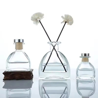 Bouteille diffuseur d'arômes en verre avec bouchon à vis et bâtonnets diffuseurs – 50ml, 100ml, 150ml, 250ml, 300ml, 500ml