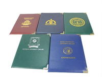 Porte-diplôme en cuir PU A4 avec logo plaqué or personnalisé pour la remise des diplômes