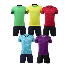 Maillot domicile du Championnat de football des clubs Sportstars 2026 - 100% polyester, séchage rapide, manches courtes, unisexe adulte - Product Image 1