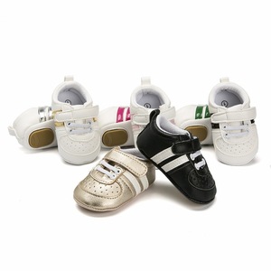 Sepatu Bayi Sol Lembut Grosir untuk Belajar Berjalan Usia 0-12 Bulan Sepatu Bayi Baru Lahir Putih Sepatu Bayi Prewalker - Product Image 3