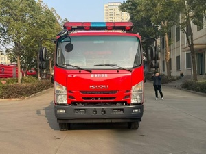 Prix du nouveau camion de pompiers de secours, camion de pompiers spécial aéroport 8 tonnes à vendre, exportation de Chine, camion-citerne diesel 8x4 à roues motrices - Product Image 2