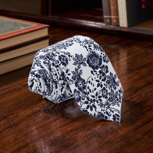 Corbatas de seda con estampado floral multicolor clásico de fabricante profesional <span class=keywords><strong>para</strong></span> hombres Buen precio Impresión personalizada Proveedor directo de China - Product Image 4