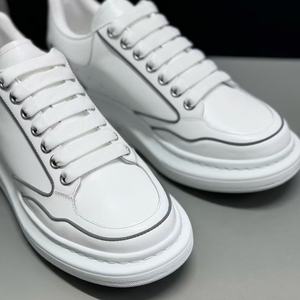 High-quality Luxury Streetwear Casual Sneakers - Comfortable <b>Walking</b> <b>Style</b> Chunky Elevator Design Original Designer Unisex - Product Image 4