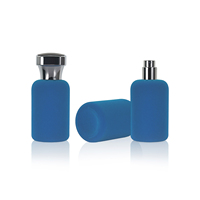 Flacon pulvérisateur de parfum rond à bouchon à pression en verre bleu floqué doux au toucher, écologique, haut de gamme, couleur personnalisée, 50 ml (1,7 oz)