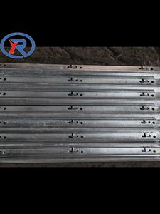 เสาเหล็กชุบสังกะสีแบบจุ่มร้อนรูปดาว พร้อมคลิปหนีบ สำหรับรั้วเหล็ก รั้วลวดหนาม เสาสำหรับฟาร์ม - Product Image 3