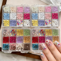 Kit de 12 grilles de breloques 3D en forme de cœur pour ongles, couleurs assorties, en résine, jolies pierres en forme de cœur, strass, accessoires de décoration DIY pour manucure et nail art