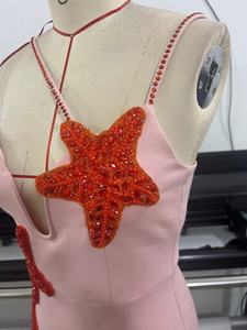 Vestido de Lujo con Cuentas Oceánicas, Ajustado, Rosa, de Un Solo Hombro, Mini, con Pedrería, Estrellas de Mar y Bordado de Coral, <span class=keywords><strong>para</strong></span> <span class=keywords><strong>Fiesta</strong></span> <span class=keywords><strong>en</strong></span> <span class=keywords><strong>la</strong></span> <span class=keywords><strong>Playa</strong></span> de Verano - Product Image 6