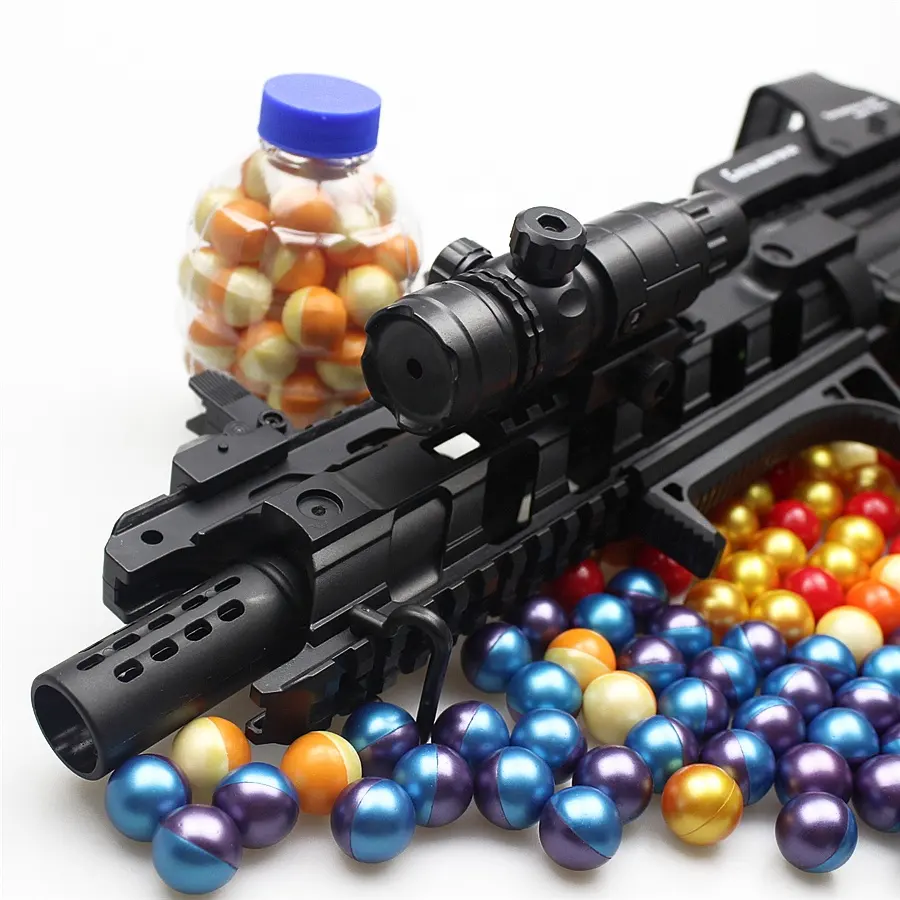 2024 new gun shoot paintball 0.68 high quality colorful paintball