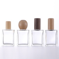 Bouchon en bois rose vert bouteille en verre pour huile essentielle emballage cosmétique Rectangle clair 15ml vide huile parfum bouteille rouleau sur