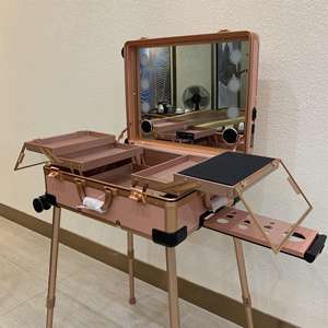 Custodia professionale per il trucco in oro rosa con custodia per treno a LED con supporto per luci portatili per la stazione di cosmetici alla moda - Product Image 4