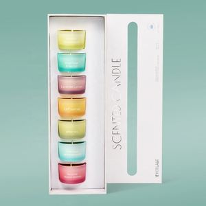 Vente en gros de bougies de Noël parfumées en cire de soja, ensemble de 7 bougies parfumées de luxe, coffret cadeau - Product Image 1