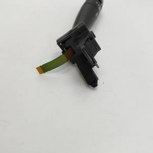 <span class=keywords><strong>Commutateur</strong></span> <span class=keywords><strong>de</strong></span> <span class=keywords><strong>colonne</strong></span> <span class=keywords><strong>de</strong></span> <span class=keywords><strong>direction</strong></span> Bipper Partner 96477533XT pour Peugeot 206 207 <span class=keywords><strong>307</strong></span> 407 807 1007 6239.Z5 6242.H0 96621668XT 96605676XT - Product Image 5