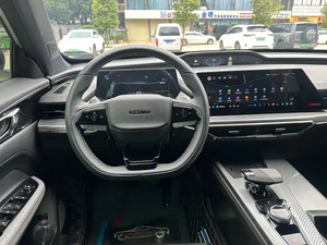 Changan Oshan <span class=keywords><strong>Z6</strong></span> IDD 150KM Flagship PLUS SUV LHD <span class=keywords><strong>Hybride</strong></span> Rechargeable 3 Écrans Cockpit Intelligent Véhicule Électrique d'Occasion 2023 pour l'Exportation - Product Image 5