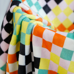 ผ้ากำมะหยี่เส้นใยโพลีเอสเตอร์ที่ออกแบบได้ตามต้องการ - Product Image 2