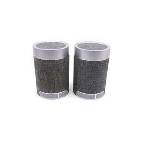 Personalizada al aire libre de Metal + tela Mini columna inalámbrica altavoz reproductor de Audio portátil azulejos altavoz 4,<span class=keywords><strong>2</strong></span> - Product Image 1