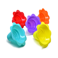 Gobelets en plastique colorés pour glace pilée et cônes de neige, idéaux pour les fêtes estivales, avec prise en main facile pour les enfants