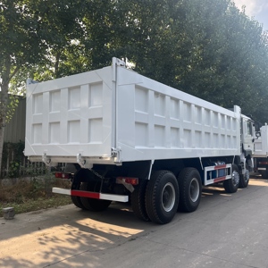 Camión Volquete Usado Shacman Delong F3000 8x4 - El Gigante Minero con Potencia Weichai - Product Image 4