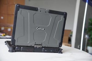 Ordinateur portable robuste Getac V110, sécurité d'entreprise améliorée, ordinateur portable industriel - Product Image 4