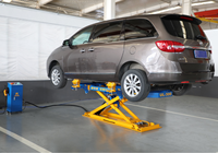 Banc de redressage de châssis automobile Uniliner UL-300, équipement de débosselage de carrosserie, équipement de réparation automobile certifié CE 3000 kg