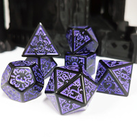 Ensemble de dés polyédriques multi-faces en acrylique violet de haute qualité 7 pièces pour les jeux de donjons et de dragons du MDN produit d'usine personnalisé