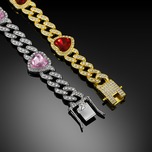 热销金银金属色镀金镶钻合金嘻哈12毫米宽古巴链心形手链 - Product Image 6