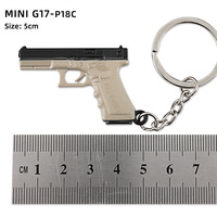 Porte-clés personnalisés en métal Kirsite, modèle d'arme 3D (Pistolet G17, P90, MG3, Mini P18C, Lance), souvenir vintage avec logo personnalisable