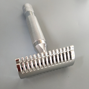 Gran oferta DISHI, maquinilla de afeitar de doble filo de seguridad para hombre de Color plateado - Product Image 4