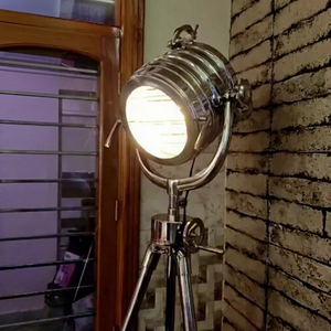 Lampe de sol vintage en métal, design trépied cylindrique, style industriel, luminaire de décoration pour la maison - Product Image 3