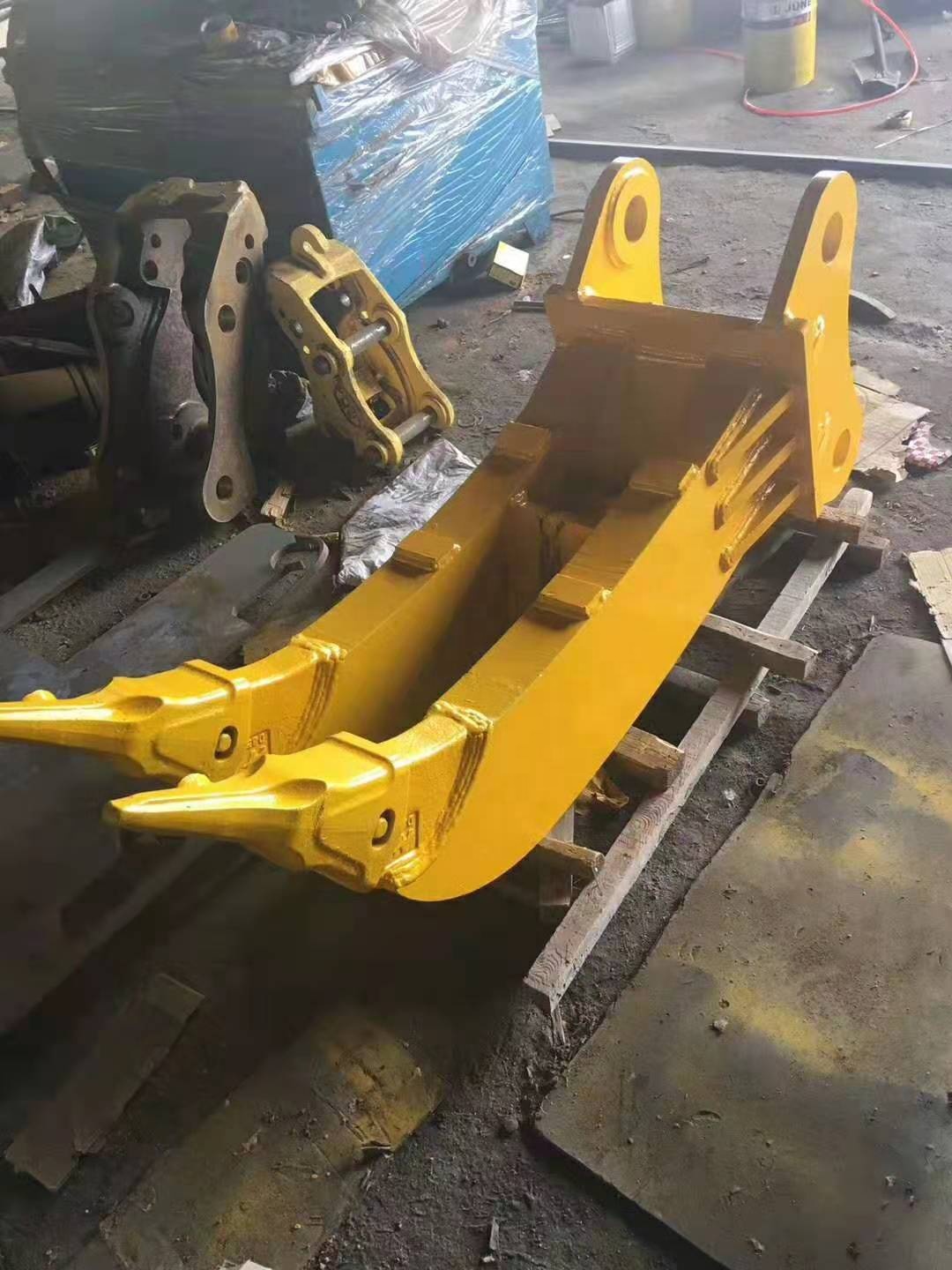 Excavator PC250 PC345 Hydraulic Vibrate Ripper Construction Machinery Attachments