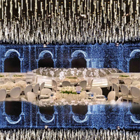 Lustre Décoration de fête de mariage Cristal de mariage Goutte d'eau Cristal Décoration d'éclairage de plafond