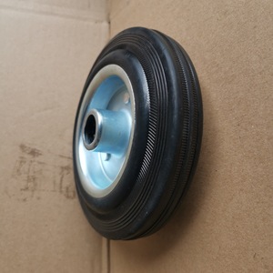 Rueda de Goma Sólida de 6 Pulgadas con Banda de Rodadura Firme para Uso Industrial, Funcionamiento Silencioso, Orificio Redondo, Sin Freno - Product Image 1