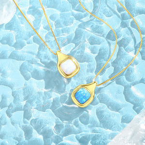 Delicado collar con ópalo sintético y engaste chapado en oro, plata de ley S925, regalo de joyería para ella, ideal para damas de honor. - Product Image 4