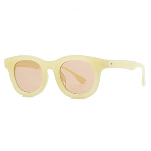 Gafas de Sol Redondas Mint Manbo Wind Senior Sense, con Logotipo Personalizado <span class=keywords><strong>Vogue</strong></span>, Protección UV, Color Caramelo, Estilo <span class=keywords><strong>Y2K</strong></span> - Product Image 2