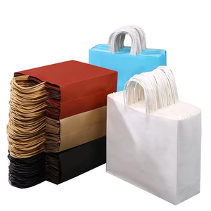 Bolsa de Papel Kraft Negra con Logotipo Personalizado para Comida para Llevar, Panadería, Galletas, Compras, con Asas - Product Image 5