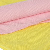 Hoogwaardige ruitenreiniging met 3M microvezel parel doek