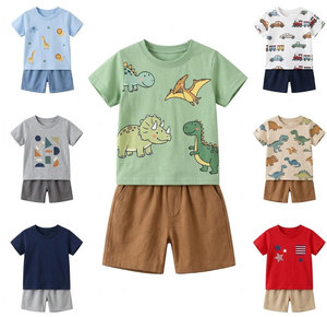 Lot en gros de vêtements d'été pour enfants à prix réduit, styles variés, envoi aléatoire : T-shirts, chemises, débardeurs, shorts, ensembles et tenues pour enfants - Product Image 2