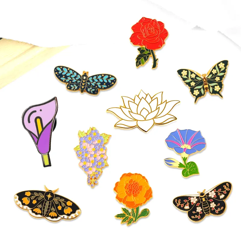 China Custom Women Lapel Rose Metal Pin Valentines Diamond Hard Enamel Pin Glitter Gold Sliding Enamel Pins Plant Badge