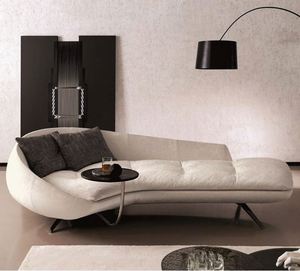 Nordic Light Luxury Small Family Living Room para dos y tres Salón de belleza Estudio Tienda de ropa Sofá de tela de forma especial - Product Image 1