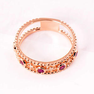 Bague en or rose T0658 avec pierre précieuse rubis, sertissage clos, diamants ronds taille brillant, bagues de fiançailles fines pour femmes - Product Image 6