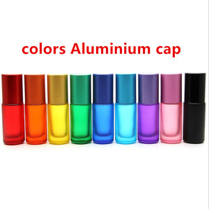 In magazzino, 5ml matte arcobaleno di colori rullo sulla bottiglia di vetro per profumo/olio essenziale - Product Image 4