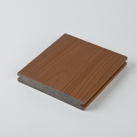 Plancher de terrasse extérieur en composite WPC co-extrudé, lisse, moderne, imperméable, antidérapant, à grain de bois, pour salle de bain et jardin