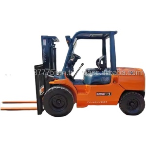 Chariot élévateur diesel d'occasion 5T du Japon, hauteur de levage 3m, longueur de fourche 1000mm, vente d'équipements et de machines égyptiens - Product Image 1