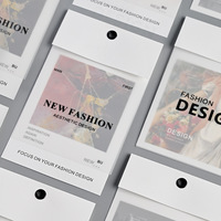 Fabricante de etiquetas de precio directo de fábrica personalizado, etiquetas de ropa, etiquetas de nombre, superventas, cadena de etiquetas colgantes en relieve, logotipo blanco
