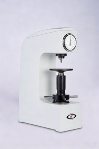 Testador de Dureza Rockwell com Distância do Indentador de 135mm conforme Normas ASTM E18 - Product Image 6