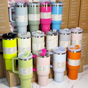 Vaso de Acero Inoxidable de 40 Onzas con Tapa de 3 Posiciones y Asa, Vaso de Alta Calidad Libre de BPA para Viajes y Campamentos - Product Image 4