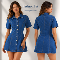 Robe mini en jean droite sans manches coupe ajustée à col classique et boutonnée sur le devant pour femme, décontractée d'été, délavage clair
