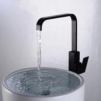 Robinet de baignoire sur pied style hôtel en laiton doré, robuste, installation facile, garantie 5 ans, vente en gros directe usine OEM