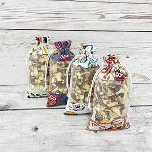 Sac à cordon en tissu imprimé numérique personnalisé de dessin animé écologique - Product Image 4